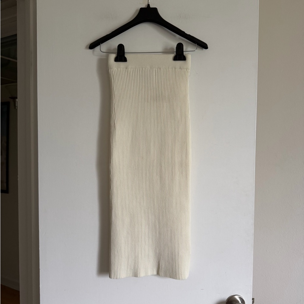 Skylar + Madison Ivory Knit Ribbed Slit Midi Skirt size Small EUC - Picture 2 of 5